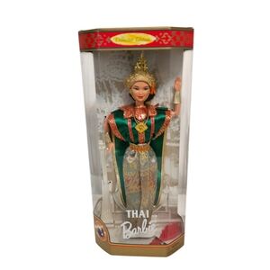 Thai Barbie Collector's Edition NIB 1997